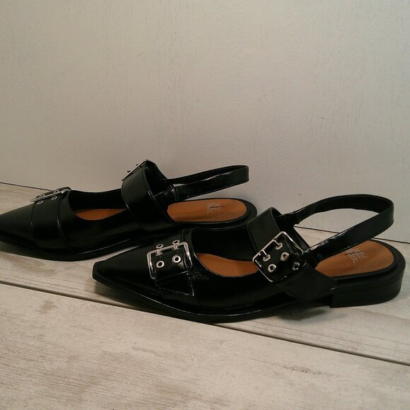 Womans Double Buckle Slingback Grunge Style Black Flats Size 8.5 - Picture 5 of 9